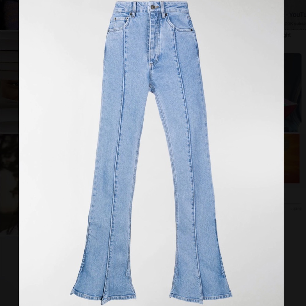 Y/PROJECT
Flared trumpet jeans. - Picture 3 of 4